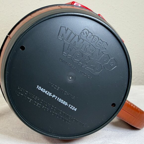 Donkey Kong Country Barrel Mug & Spoon Universal Studios Epic Universe Exclusive - Picture 8 of 11